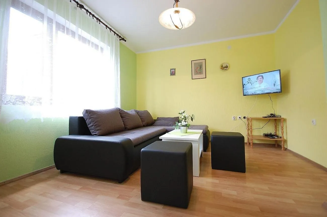 Apartments With A Parking Space Nska, Krk - 22252 Malinska
